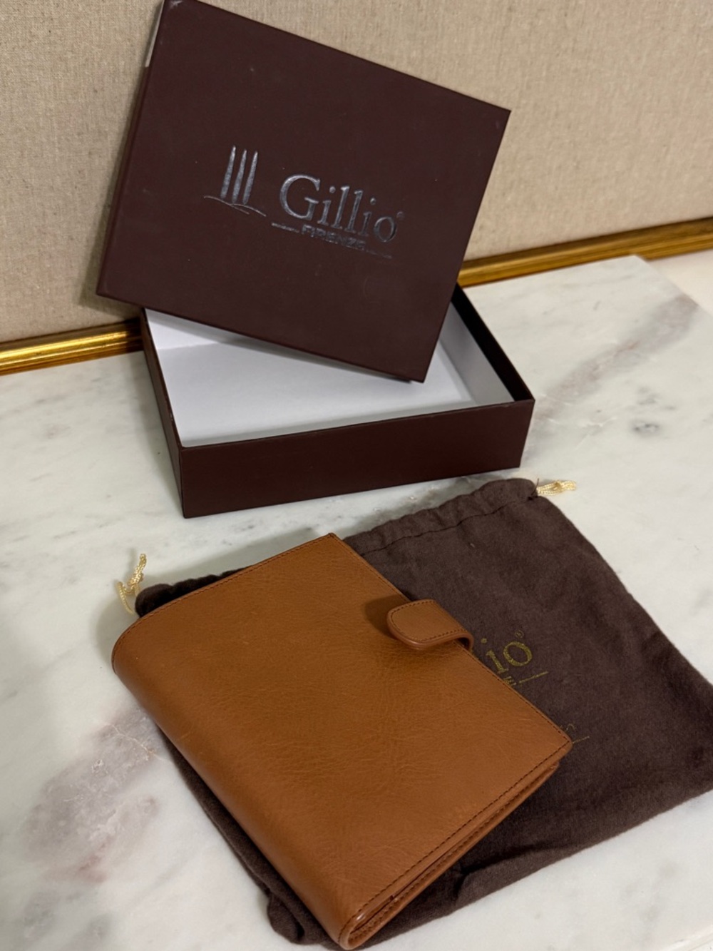 Gilliò Tan Leather Ring-Binder Agenda with Gold Hardware (pocket xl size)